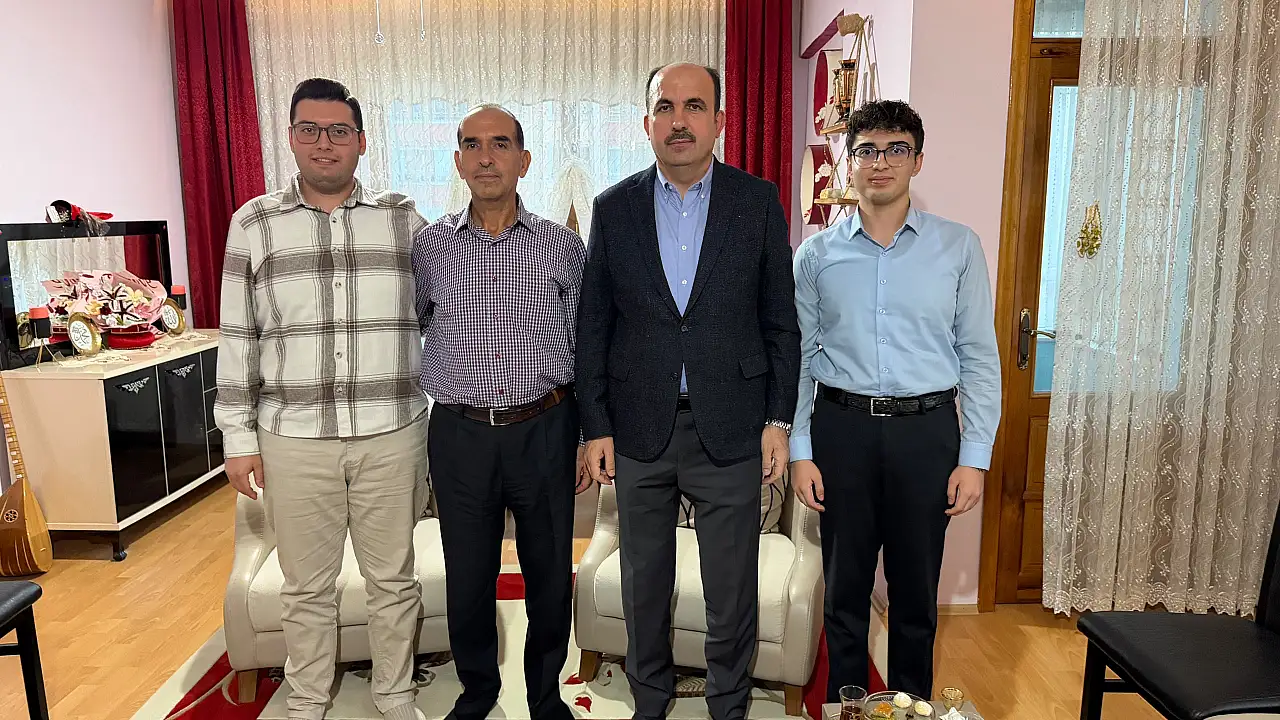Konya'da hayaller gerçek oldu: 'Vefa Umresi' yolcularına anlamlı ziyaret
