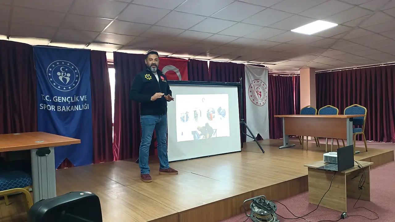 Konya'da annelere kritik eğitim!
