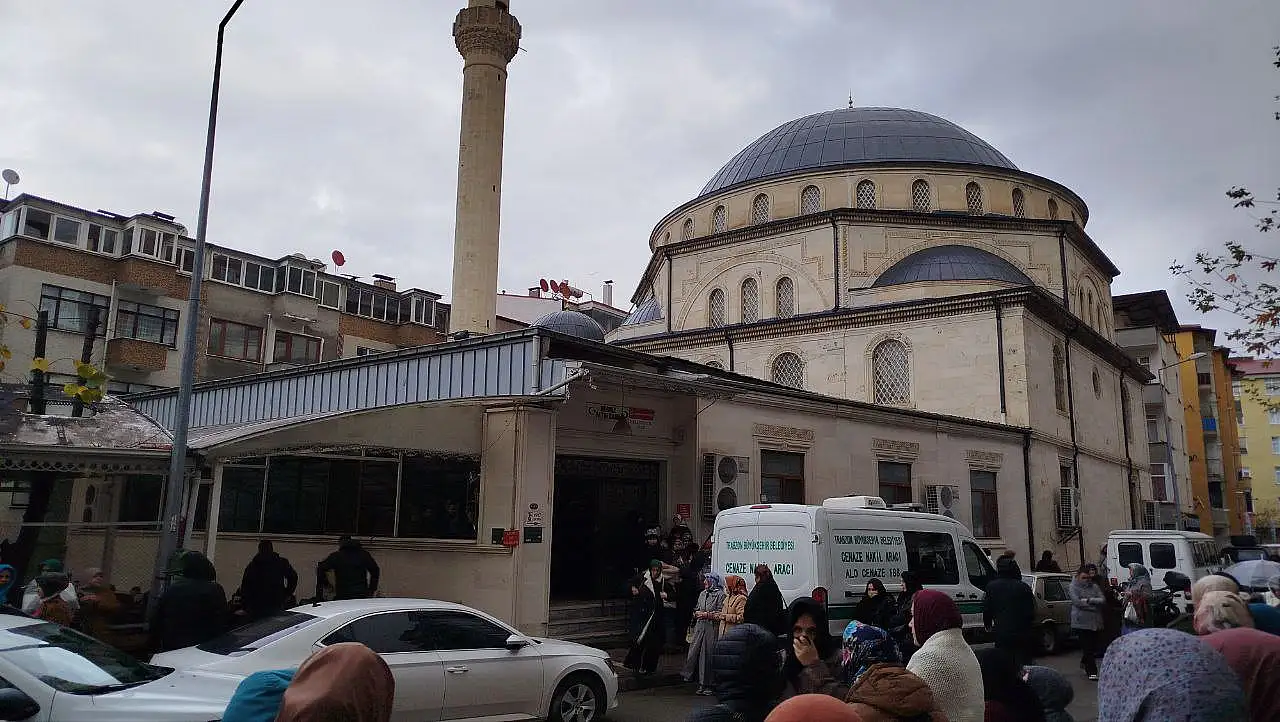 Evdeki temizlik canından etti! Tuz ruhu ve çamaşır suyu karışınca faciaya dönüştü