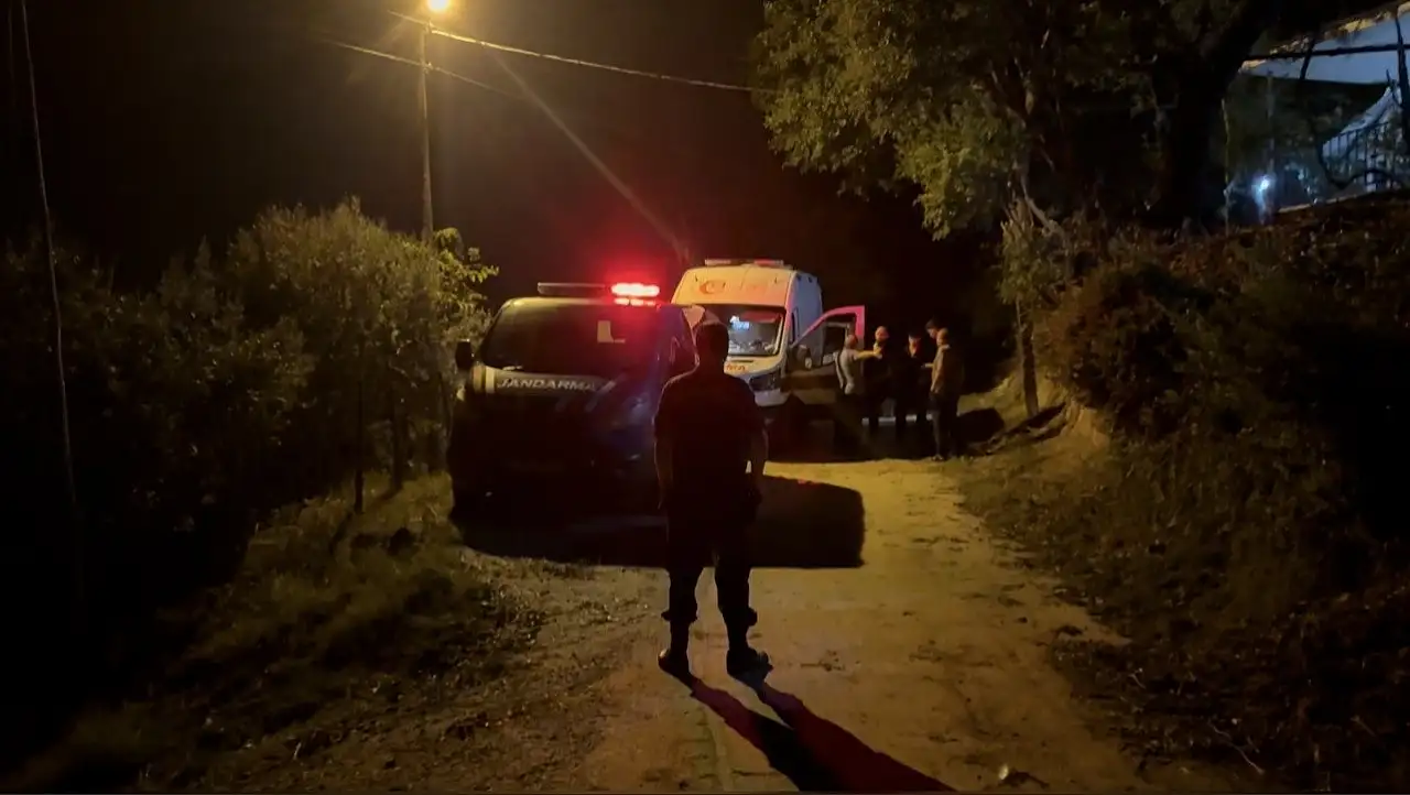 Sumak toplamak için evden çıkan yaşlı kadın ölü bulundu