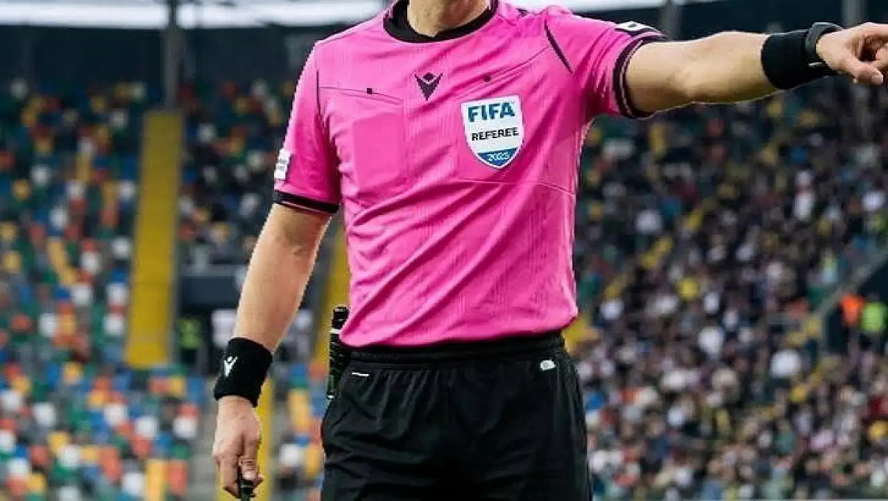 Reşat Onur Coşkunses kimdir? Hangi takımı tutuyor? Reşat Onur Coşkunses Galatasaray karnesi nasıl? Yönettiği maçlar neler?