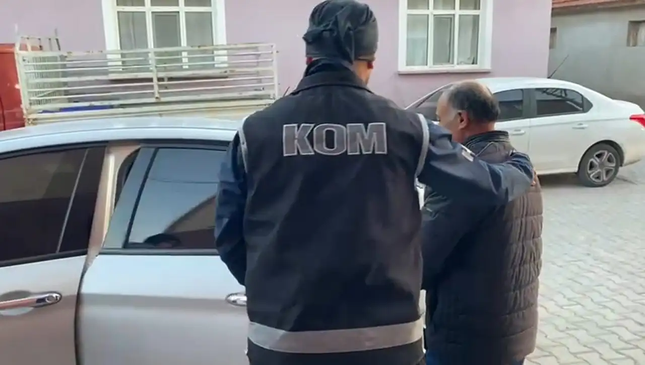 FETÖ operasyonunda 3 şüpheli yakalandı