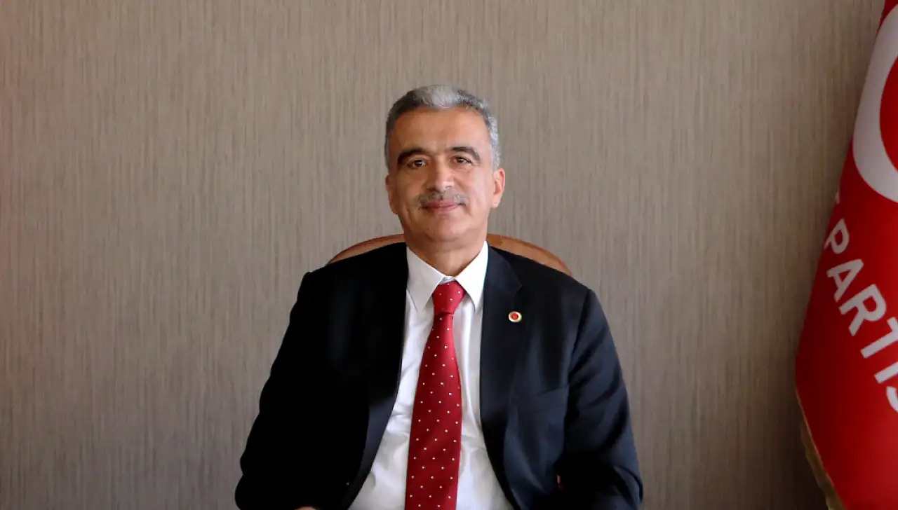 Başkan Demirel'den çıraklık ve staj sigortası çağrısı: 'Çıraklıkta geçen yıllar yok sayılamaz'