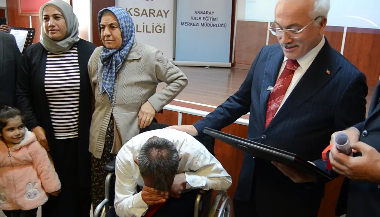 Vali elinden tuttu, o 44 yaşında hayallerine kavuştu