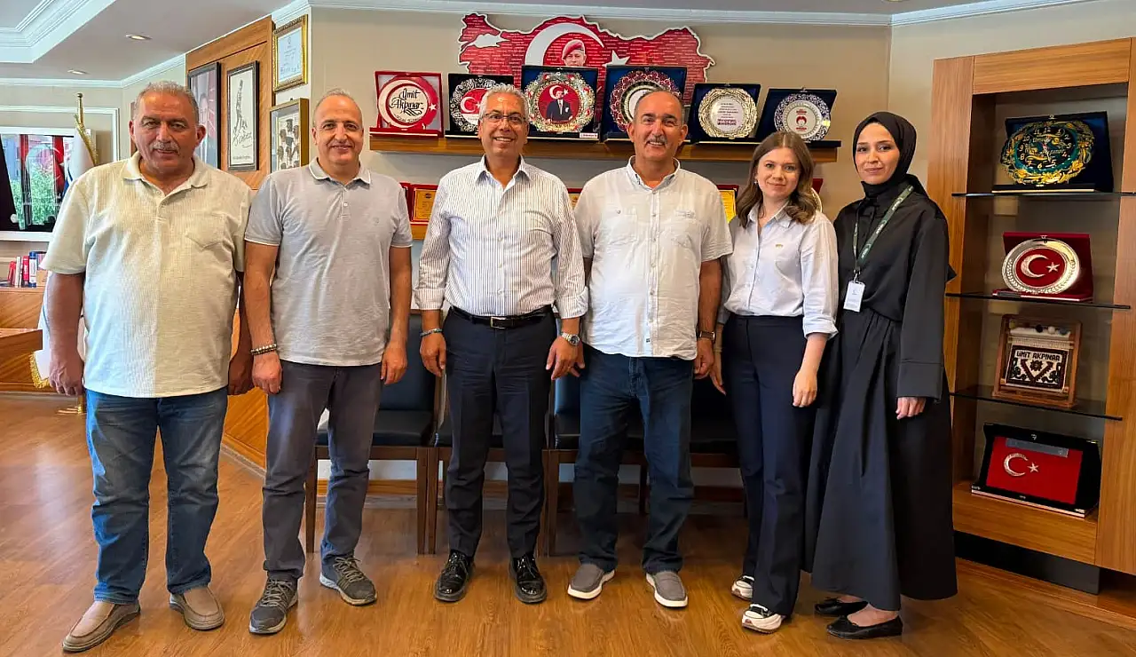 Yeşilay'dan ilçelere Çıkartma: Bağımlılıkla mücadele çalışmaları hız kesmiyor