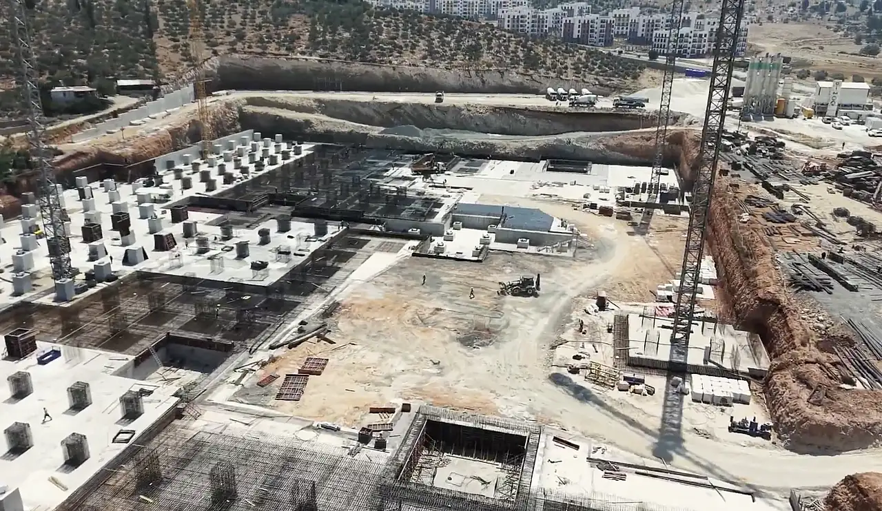 Depreme dayanıklı devlet hastanesinin inşası sürüyor