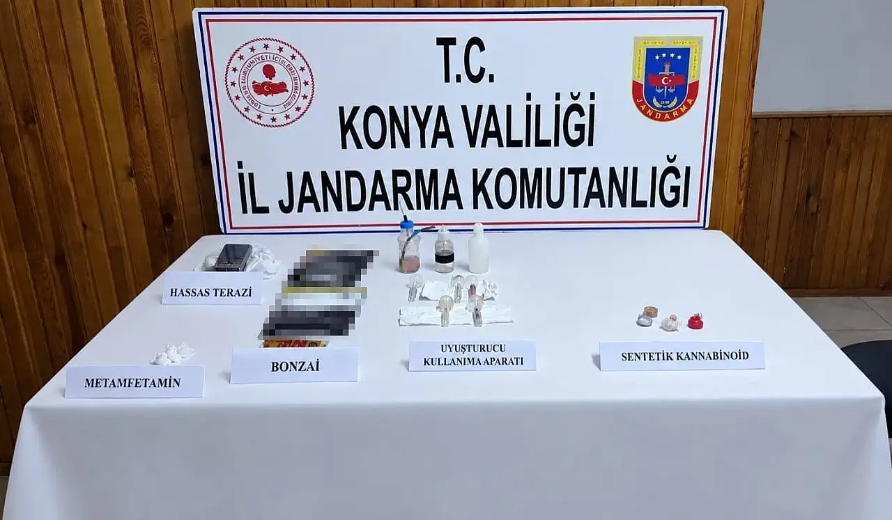 Konya'da 15 günde 26 operasyon! Binlerce hap ele geçirildi