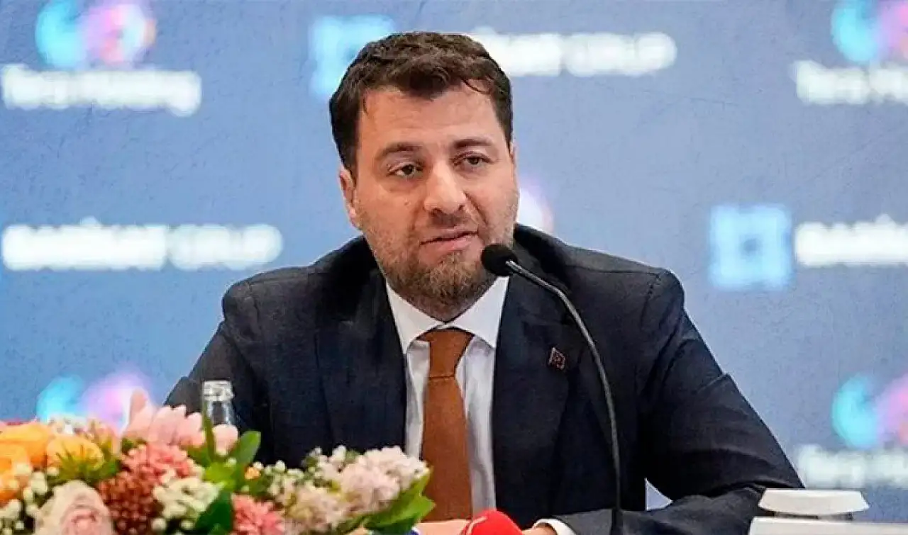 Emre Tezmen kimdir? Serveti ne kadar? Emre Tezmen'in eşi kimdir? Hangi takımı tutuyor?
