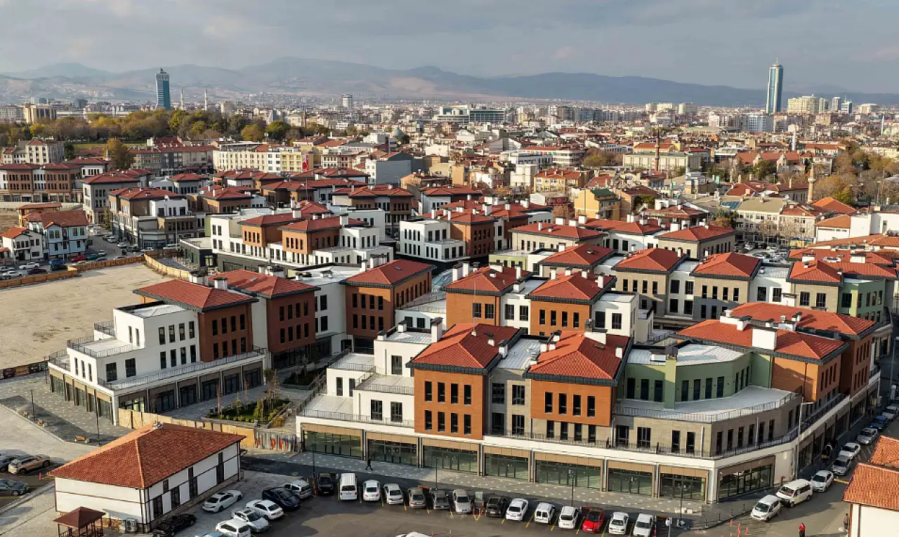 Suriçi Çarşısı'nda yeni işyerleri ve ofisler satışa çıkıyor