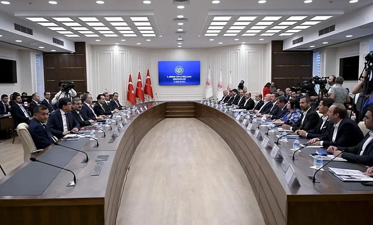 Emekli ve memur maaşı zammı için yarına dikkat! Oranlar belli olacak mı?