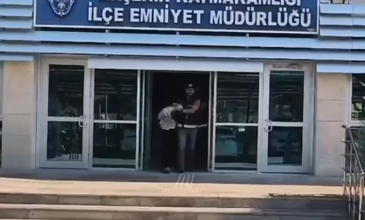 Konya'da film gibi operasyon! 4,6 milyon TL'lik altınla dolandırıcılığında 2 şahıs gözaltında!