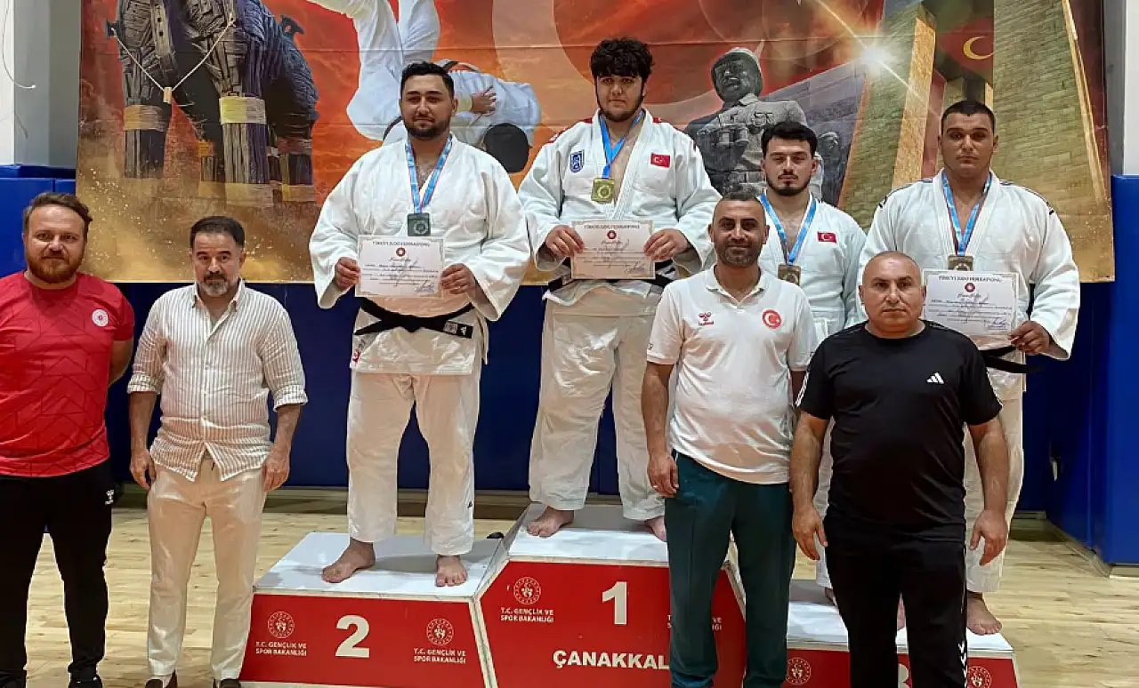 Konya SEM'den şampiyonada çifte gurur!