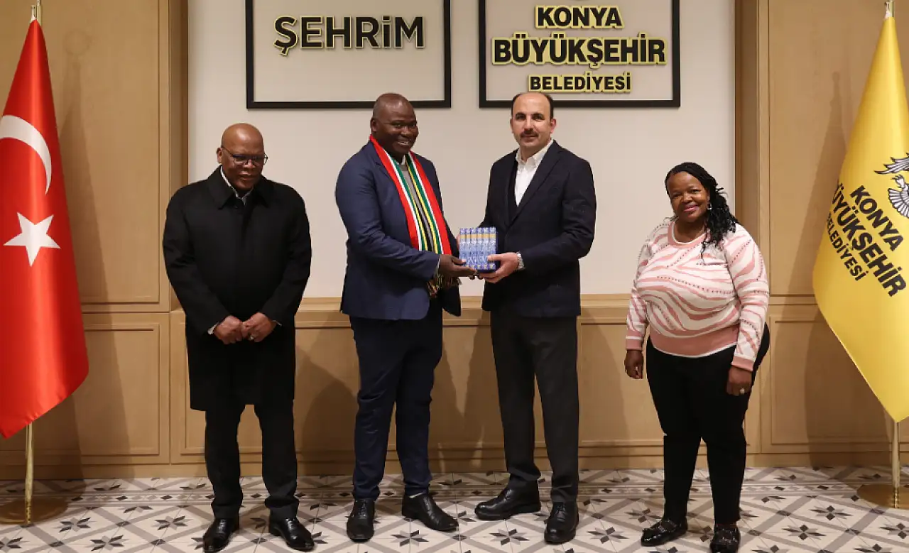 Konya'da Şeb-i Arus Buluşması: UCLG eş başkanı Stofile'den Altay'a ziyaret!