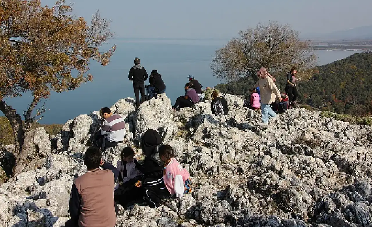 Konya'daki gizemli ada görenleri hayrete düşürüyor!