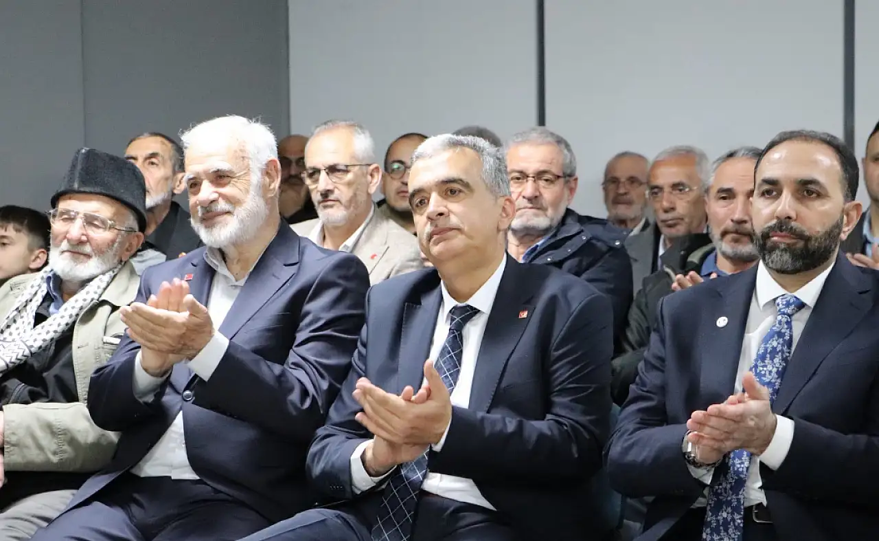 Konya'da dayanışma mesajı: Üst düzey isimler gençlerle bir araya geldi!