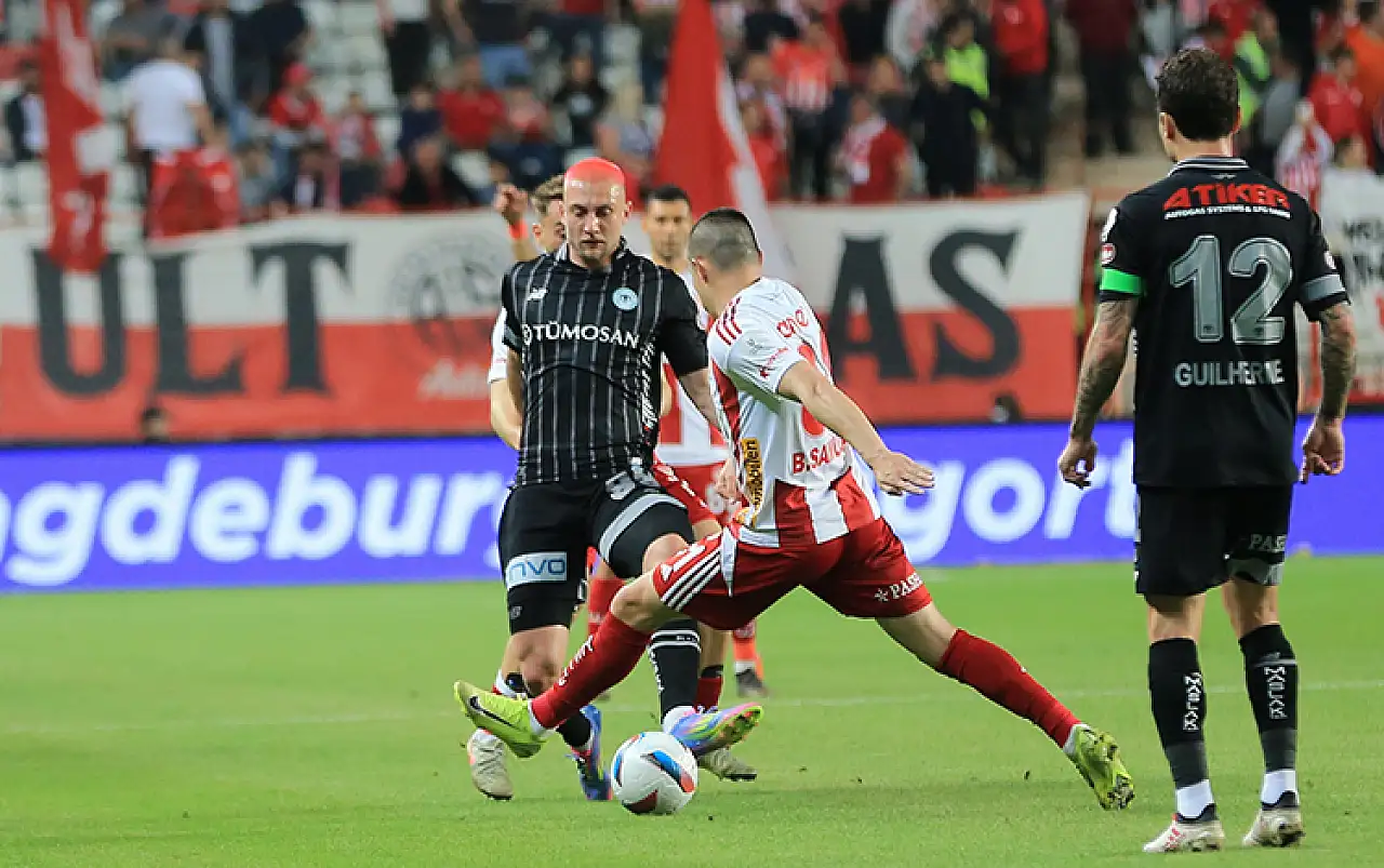 Konyaspor Antalya'da puan bıraktı