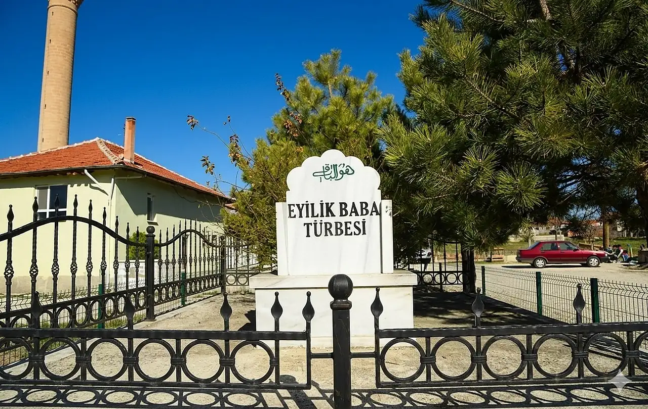 Yüzyıllar geçti: Konya'daki Türbe'nin sırı çözülemiyor!