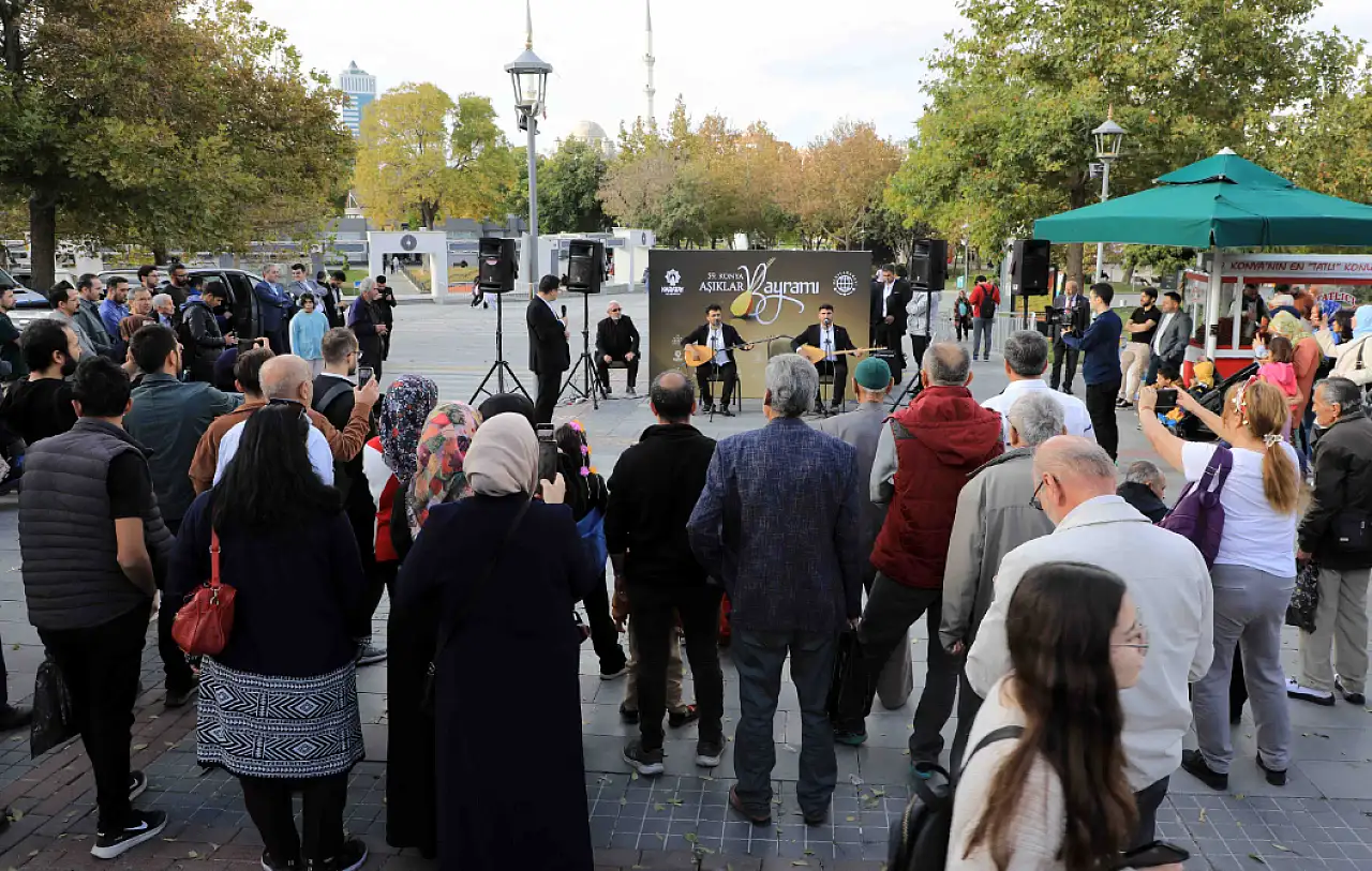 Konya'da âşıklar bir araya geliyor!