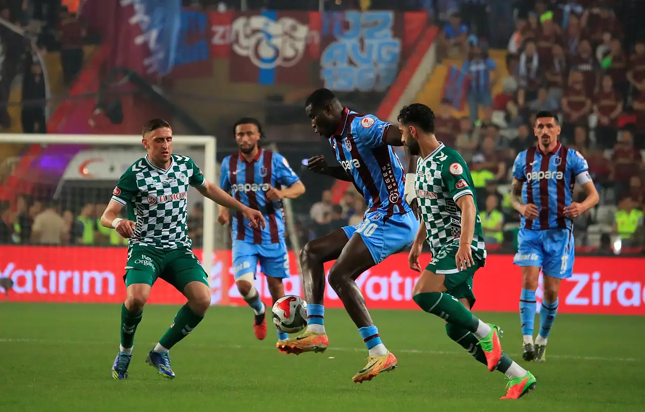 Konyaspor sezona Rizespor maçı ile başlayıp, Çorumspor maçı ile bitirecek