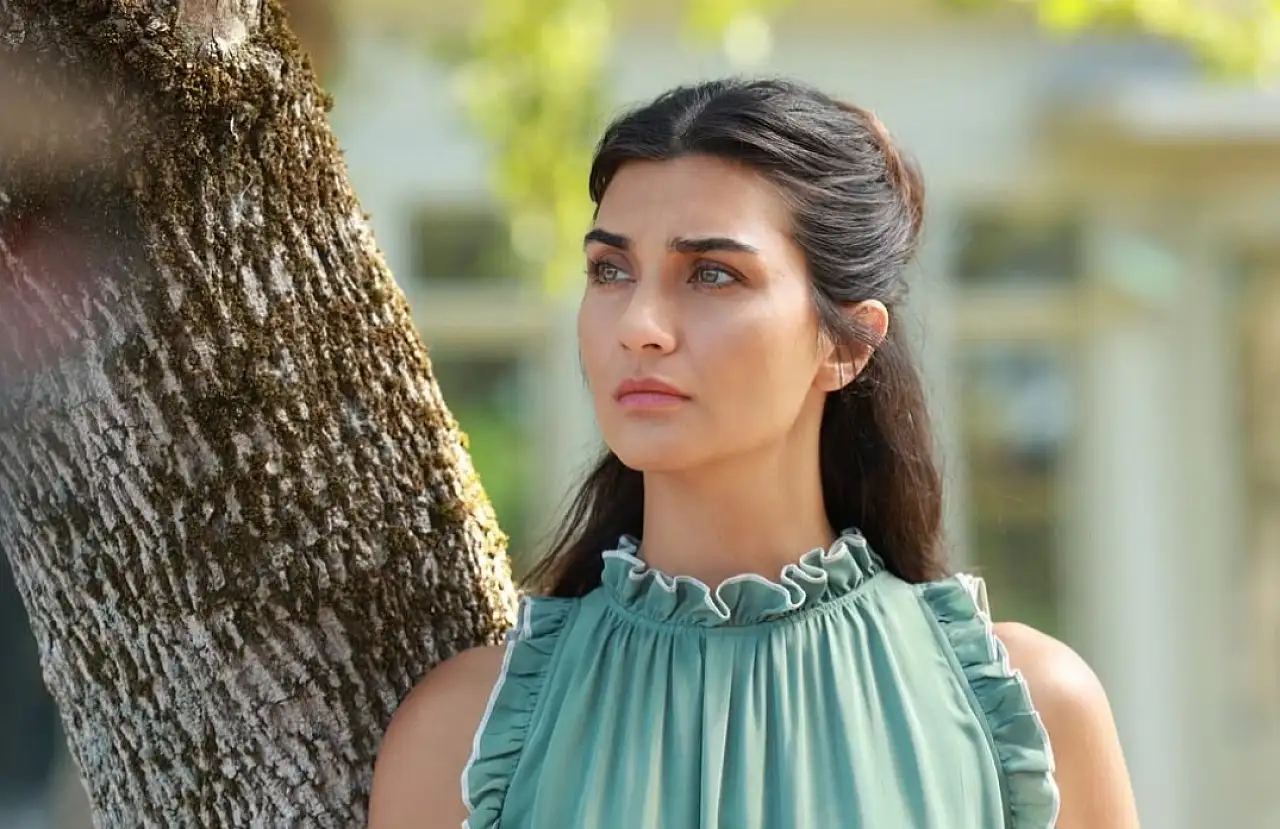 Tuba Büyüküstün evli mi? Tuba Büyüküstün eski eşi kimdir?