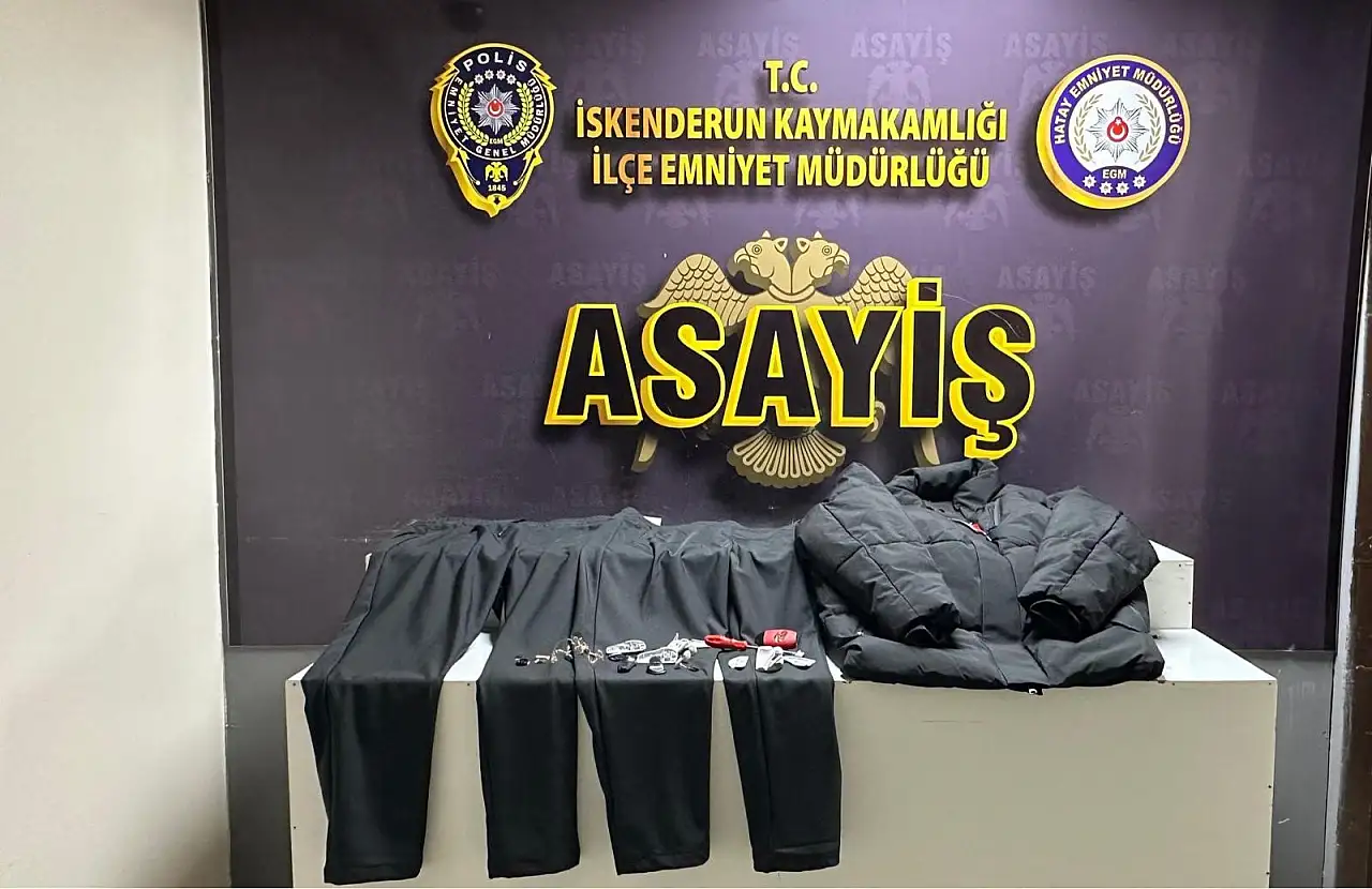 Alışveriş yapıyor gibi davrandı, kabinde tornavidayla yakalandı