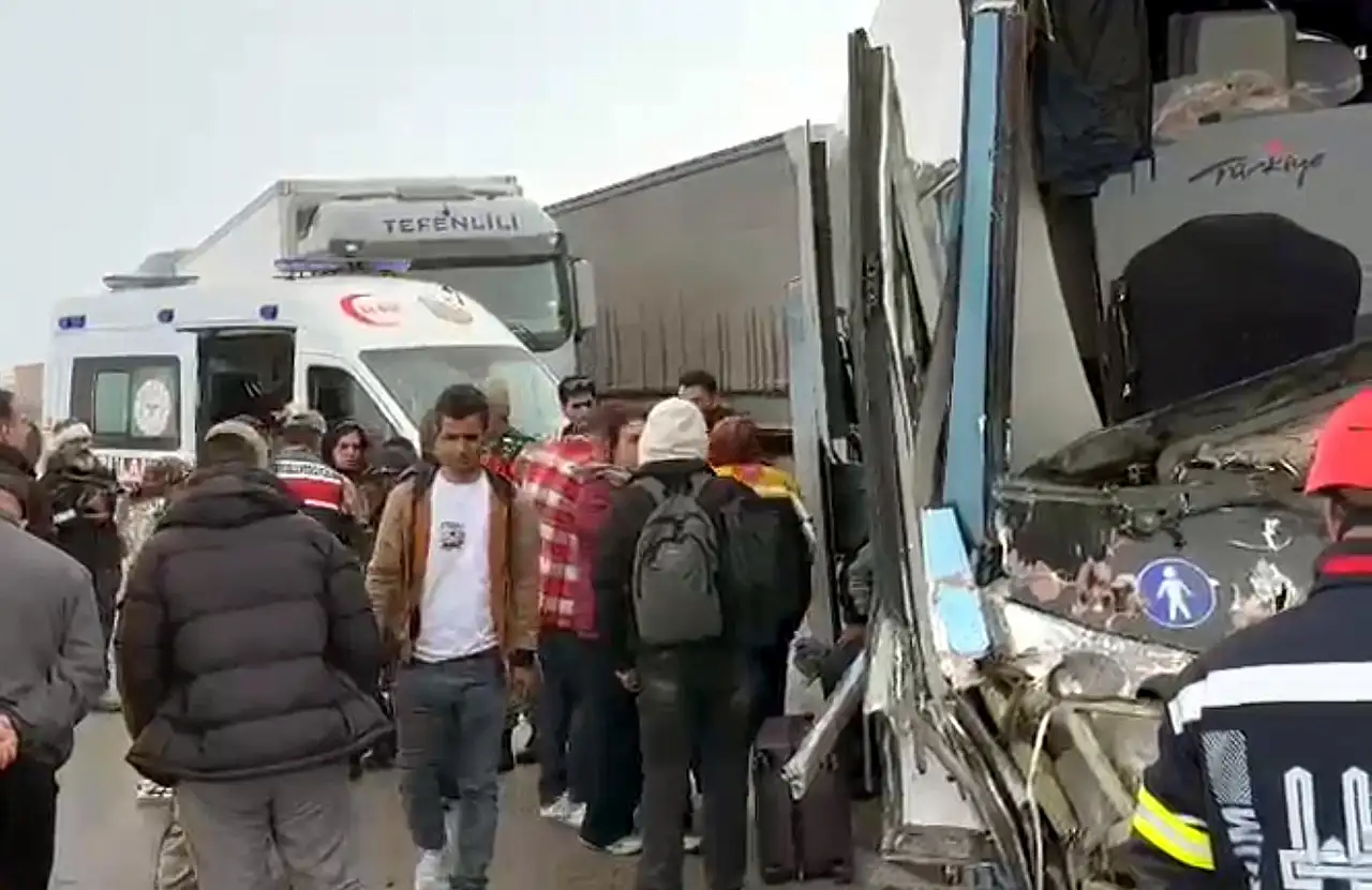 Aynı yerde 2'nci zincirleme kaza: 1 ölü, çok sayıda yaralı