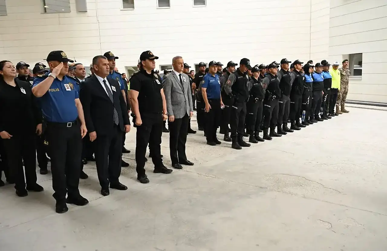 Konya Emniyeti'nin acı kaybı: Başpolis Şevket Atabay son yolculuğuna uğurlandı