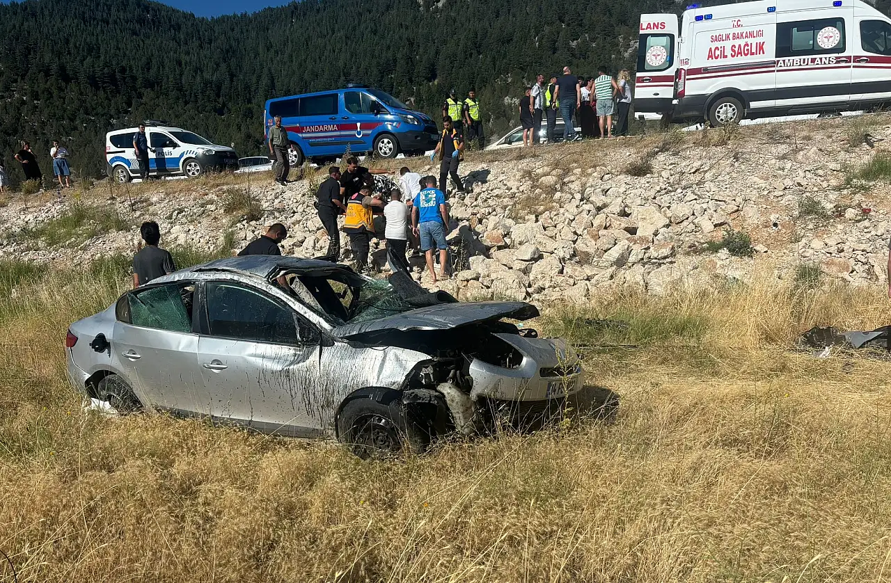 Konya'da feci kaza: Aynı aileden 3 kişi hayatını kaybetti!