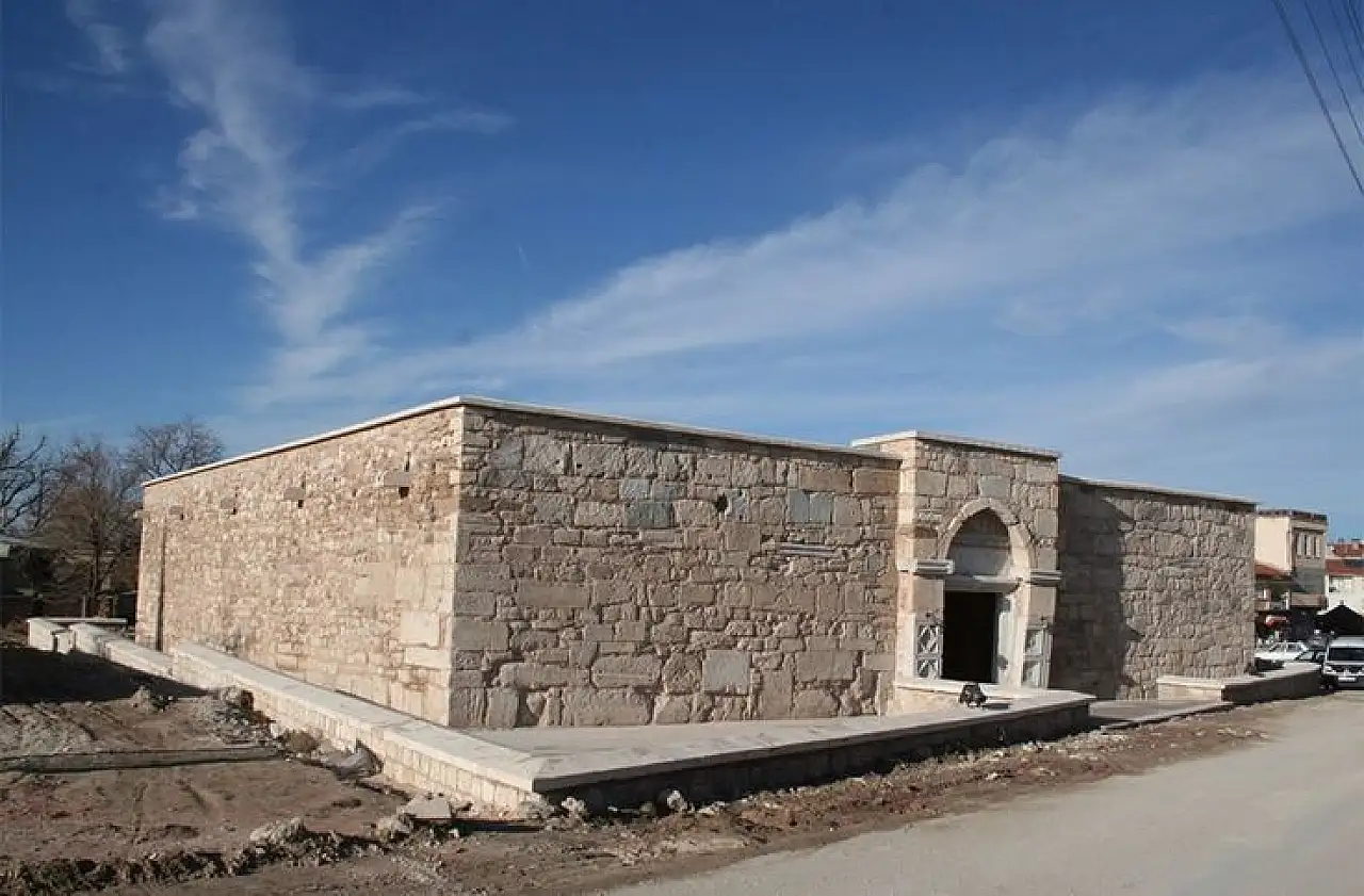 Konya'nın zıvrak ilçesi: Suyu tarihe, toprağı berekete akıyor