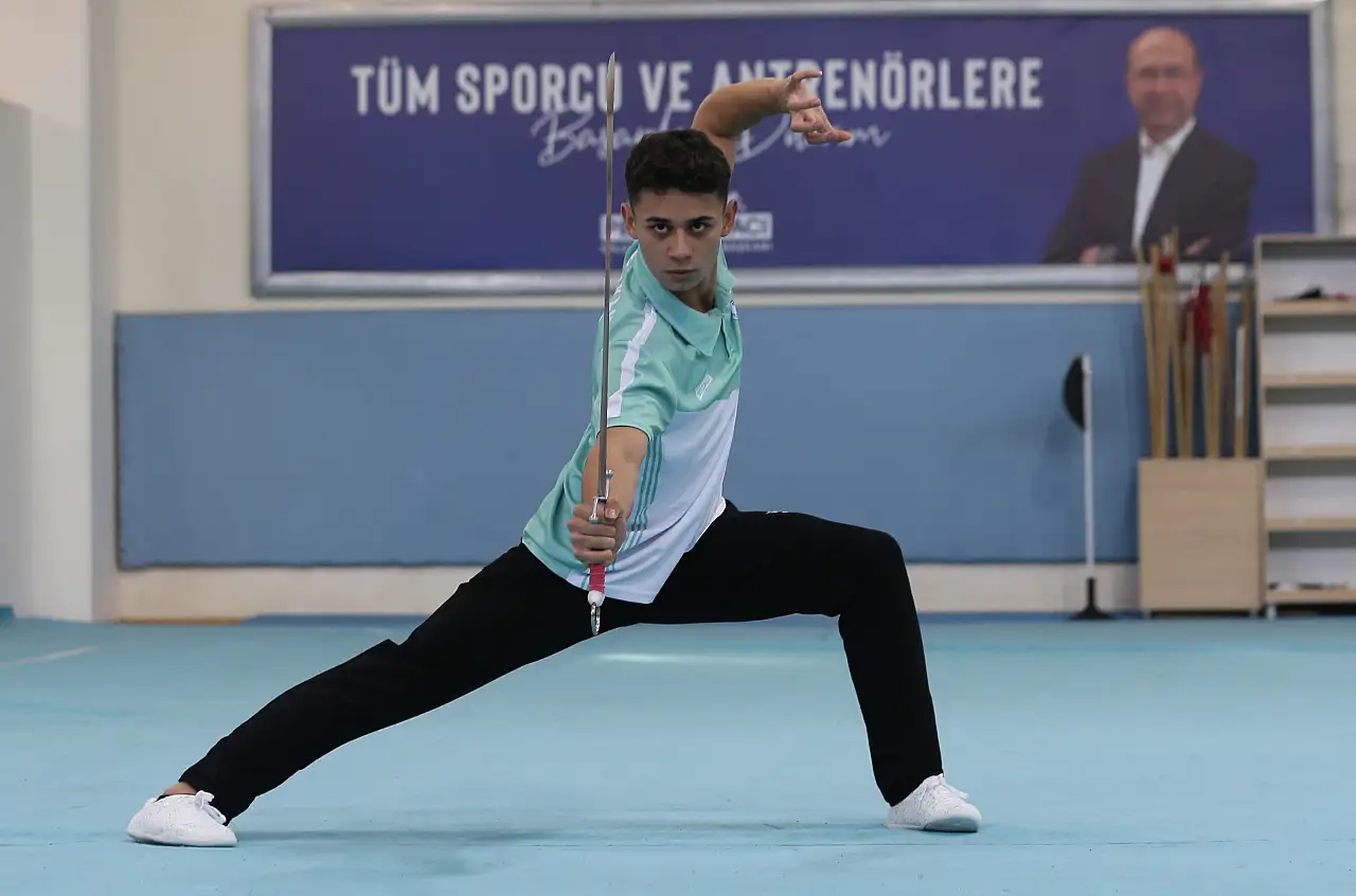 Konyalı Milli sporcu, Dünya Şampiyonası'nda 3 madalya kazandı!