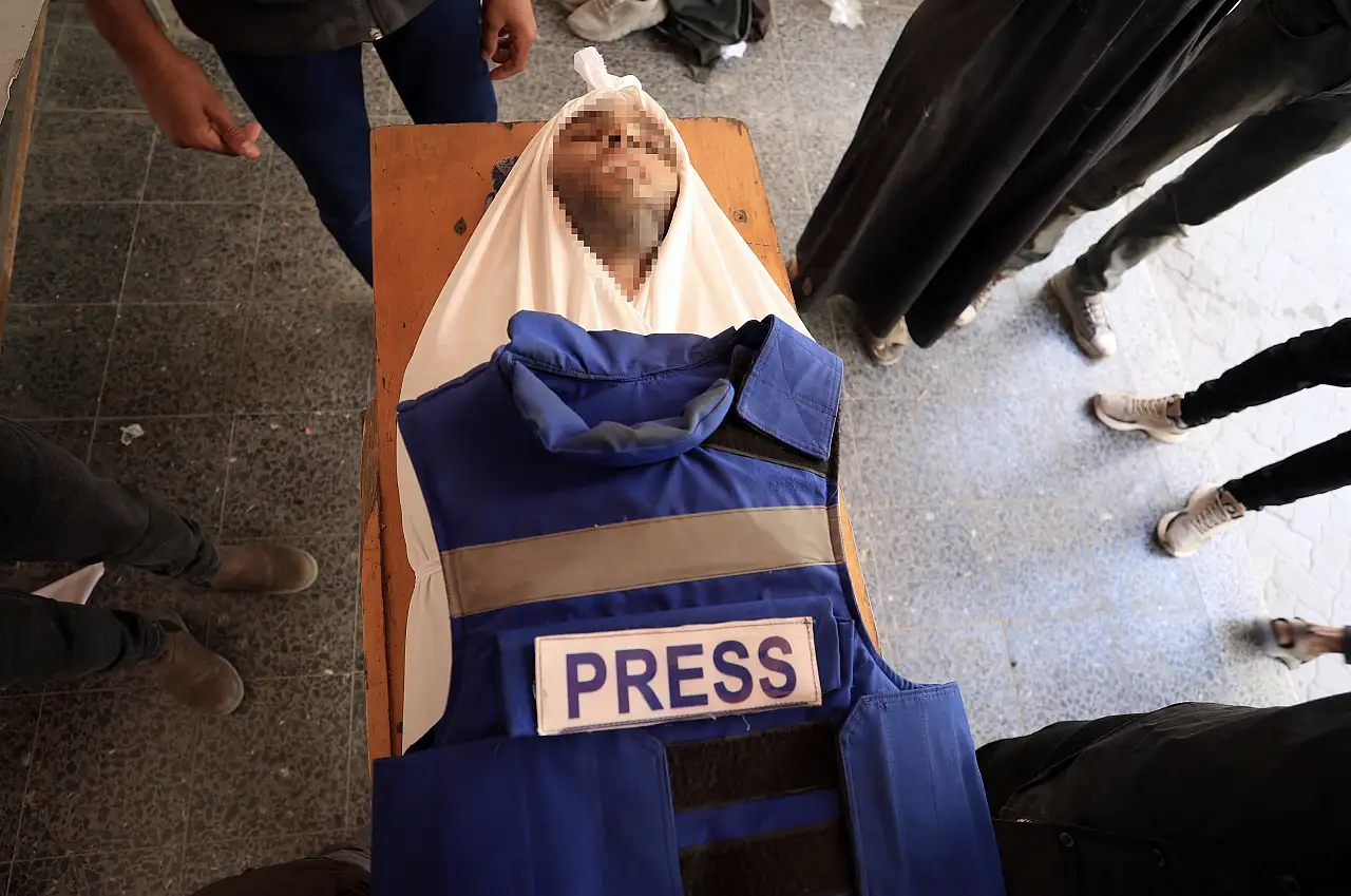 Filistinli gazeteci Nur Abdu yaşamını yitirdi