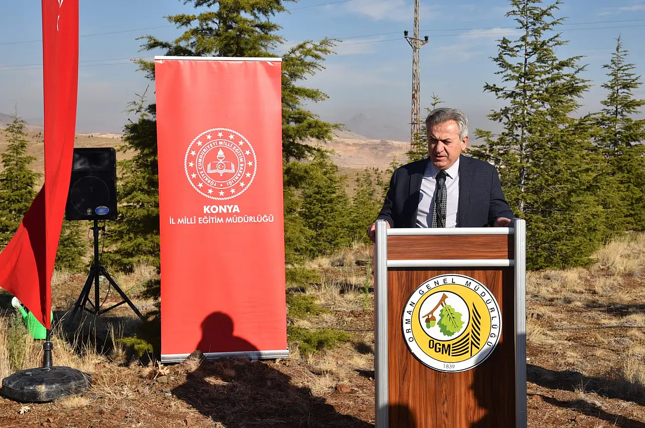 Konya'da öğretmenlerden 'Yeşil Vatan'a nefes
