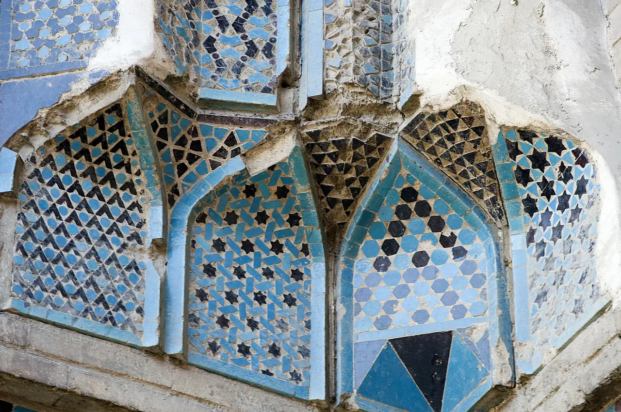 Konya'da Selçuklu mimarisinde saklı Bizans mezarları