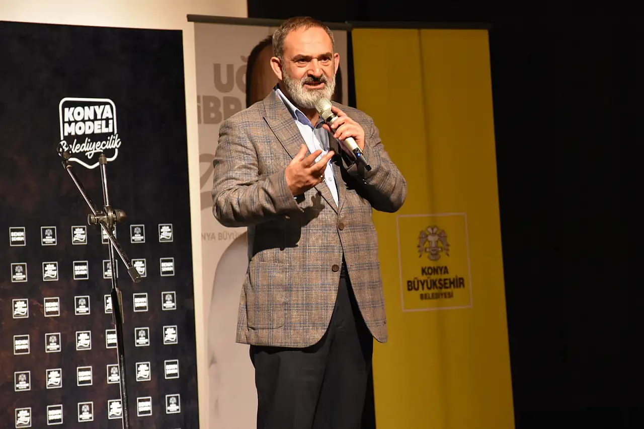 Konya Büyükşehir'den manevi dokunuş: 'En sevgiliye şiir dinletisi'