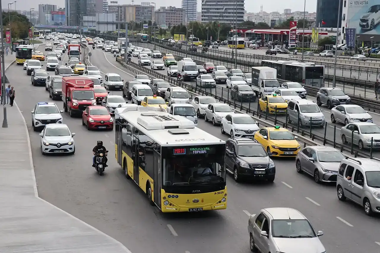 Toplu taşımaya yüzde 30 zam kararı resmi olarak kabul edildi