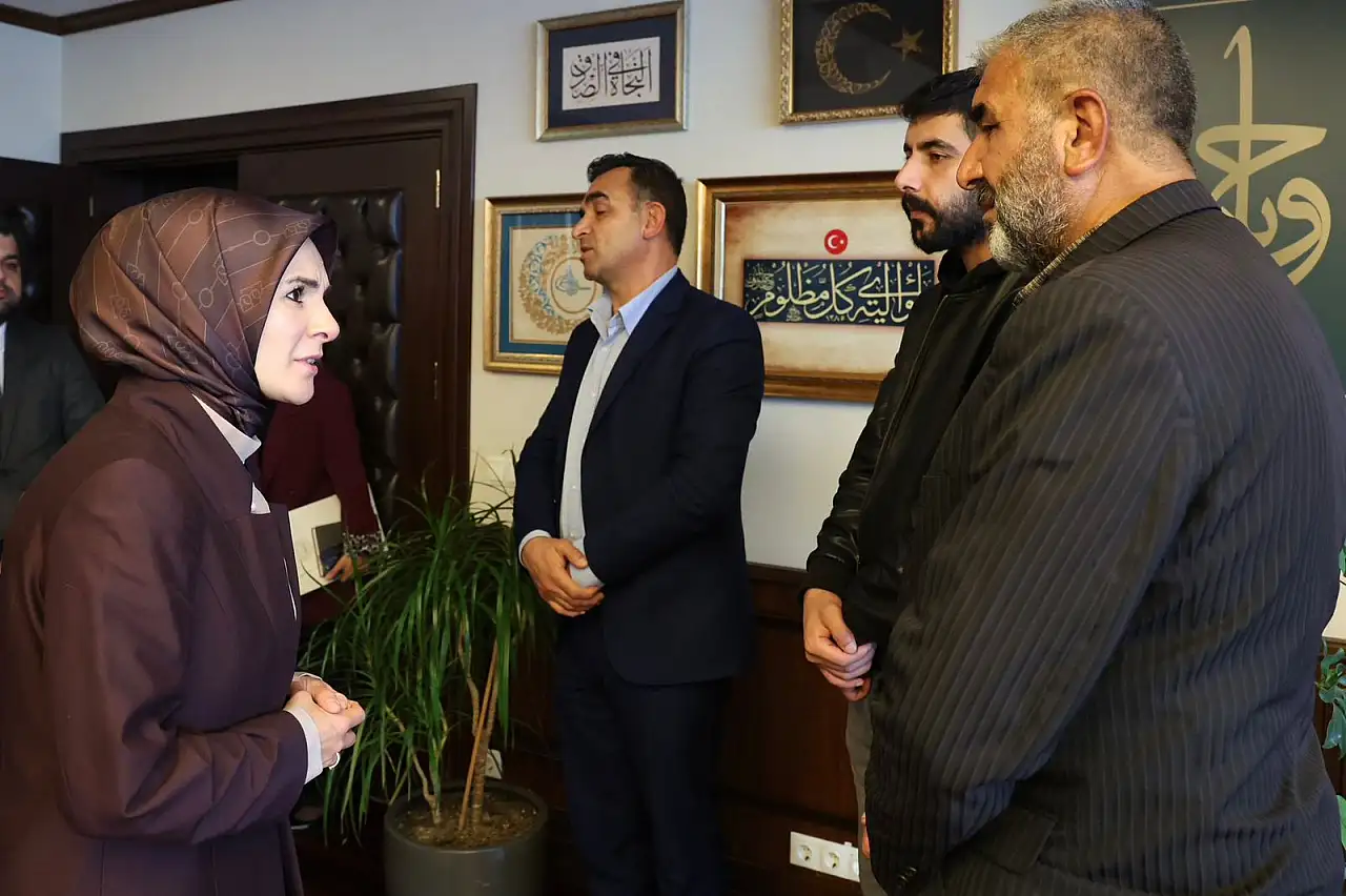 Rojin'in babası Bakan Göktaş'la görüştü, ilk detayları Hakimiyet.com'a anlattı: 'Bunlar belirlenirse ölümün zamanı ve şekli netleşecek'