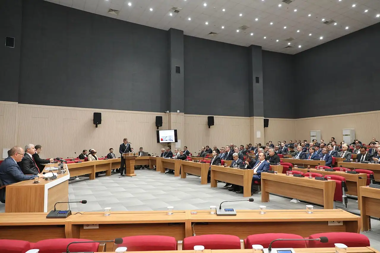 Vali Akın açıkladı: Konya'da toplam 130 milyar liralık 600 yatırım projesi yürütülüyor