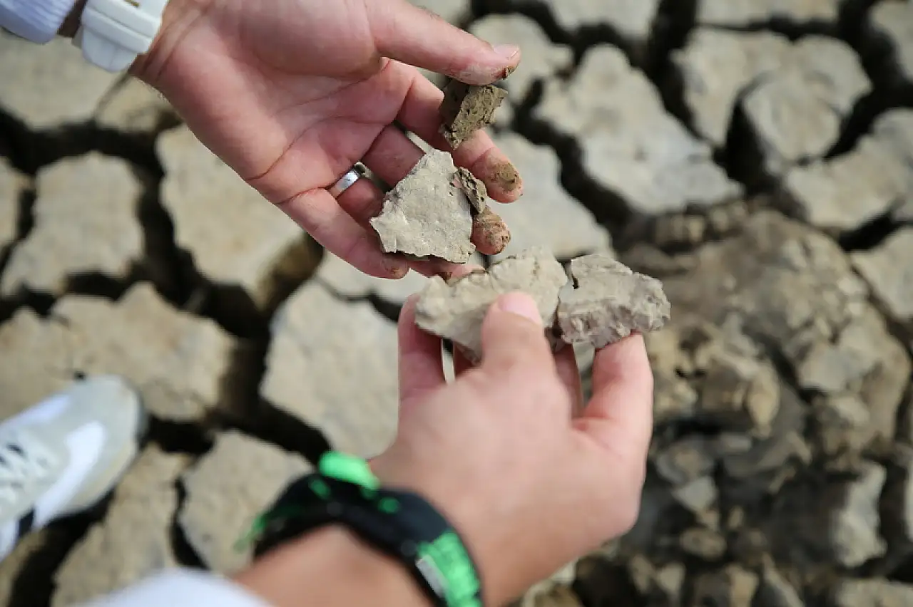 Haritalar kırmızıya döndü: Konya'da kuraklık artıyor