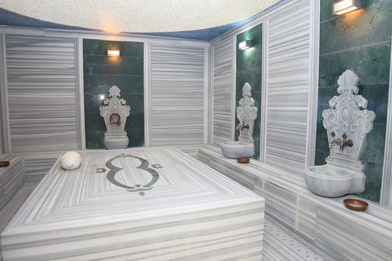 Konya'da 39 yıldır hizmet veren Sauna Gümüşkapı medya mensuplarını misafir etti