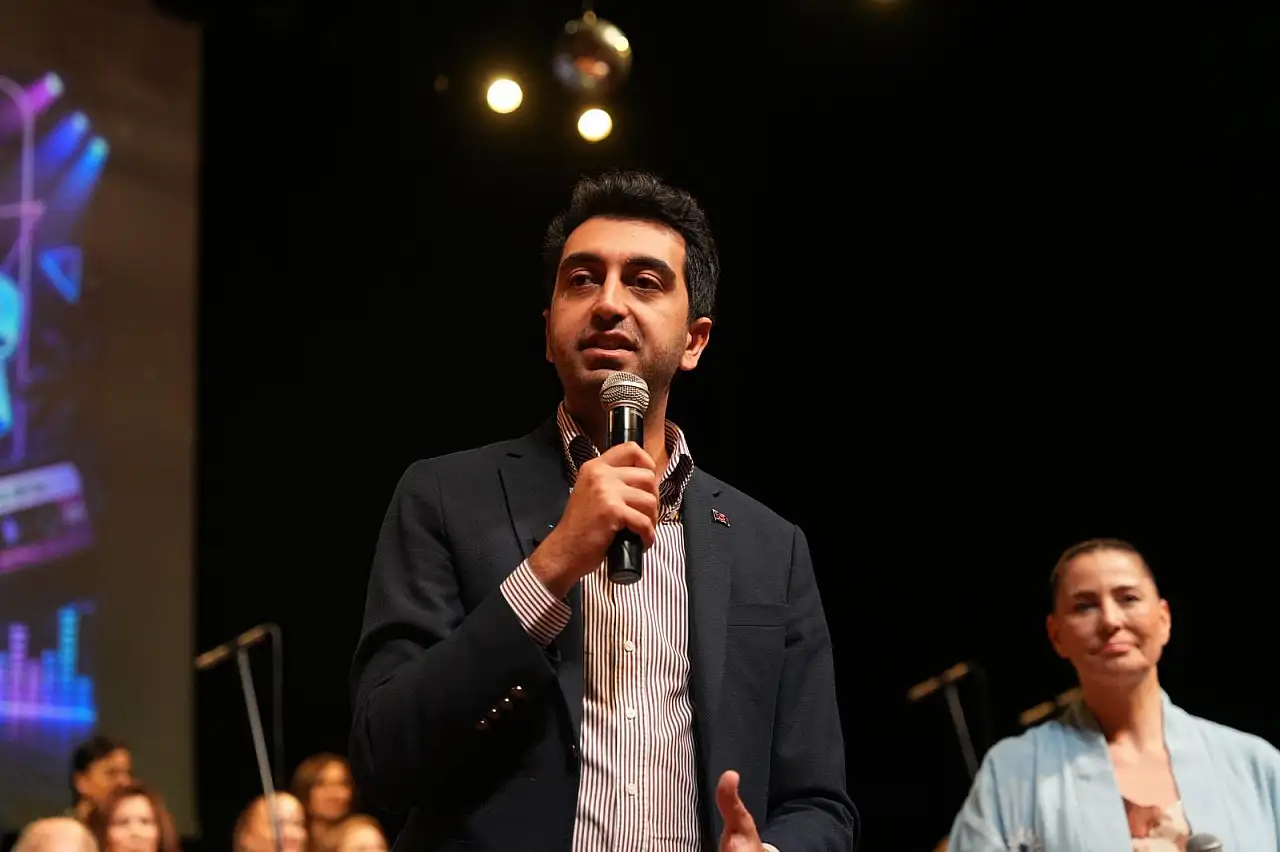 Eren Ali Bingöl kimdir nerelidir? Eren Ali Bingöl'ün babası nereli? Eren Ali Bingöl Alevi mi? Eren Ali Bingöl memleketi neresi?