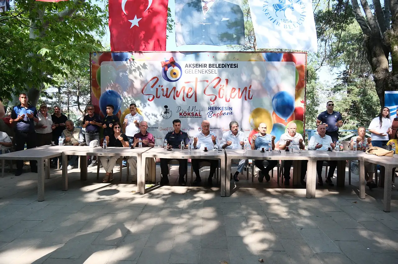 Konya'da Tofaş konvoyuyla sünnet şöleni