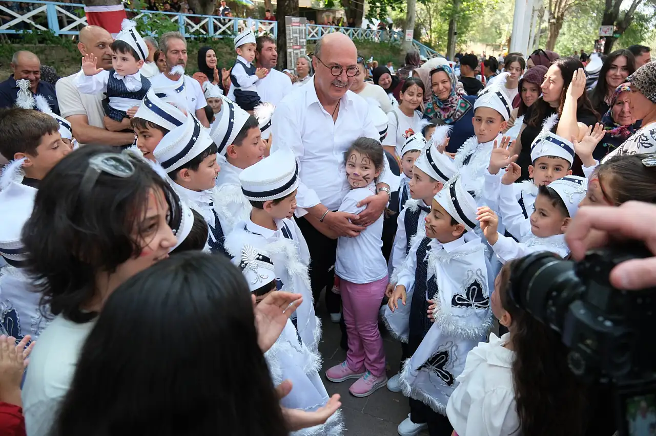 Konya'da Tofaş konvoyuyla sünnet şöleni