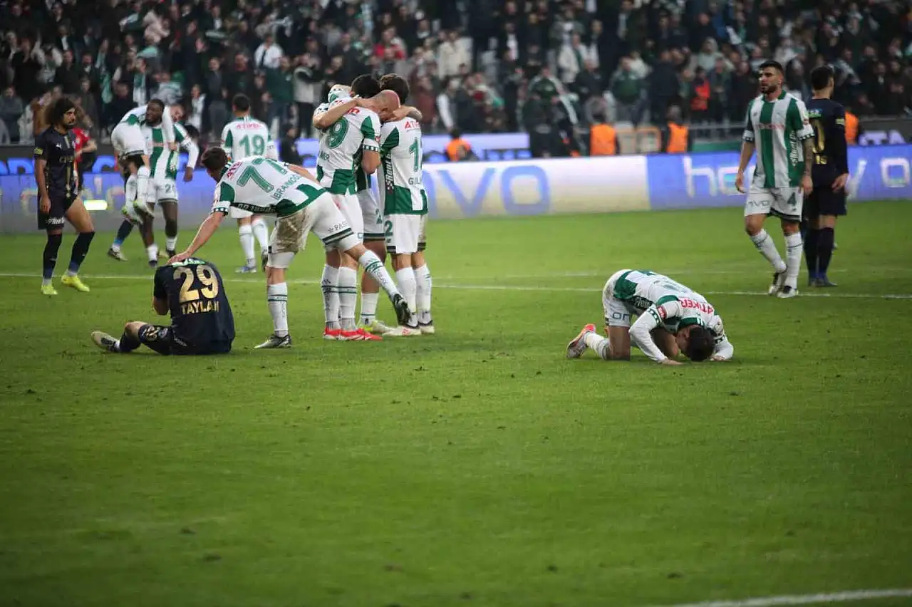 Dolar 12'ye katlandı, Konyaspor seriyi bozmadı