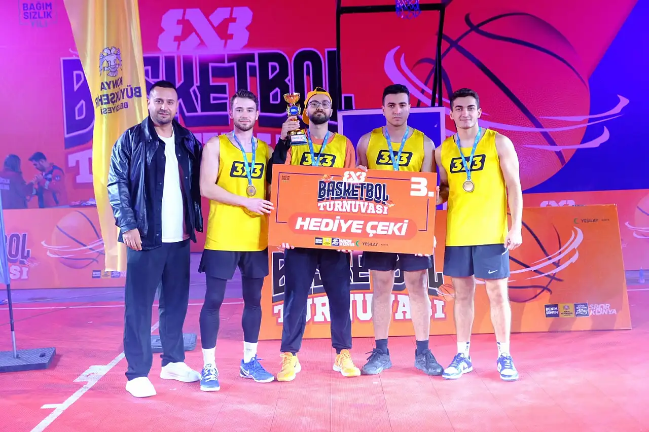 Büyükşehir sporda hem sahada hem organizasyonda zirvede