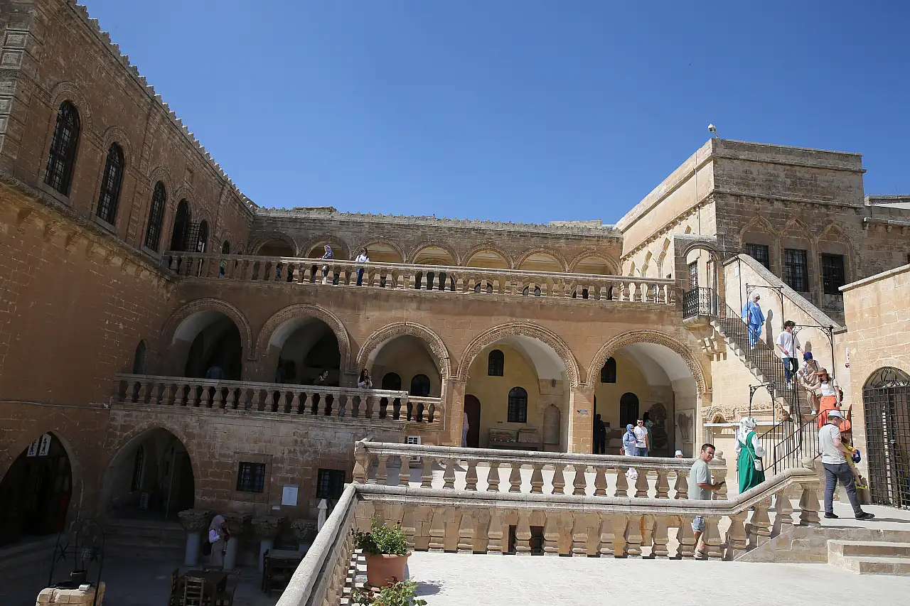 Mardin, yerli ve yabancı turistleri Kurban Bayramı'nda ağırlamaya hazır