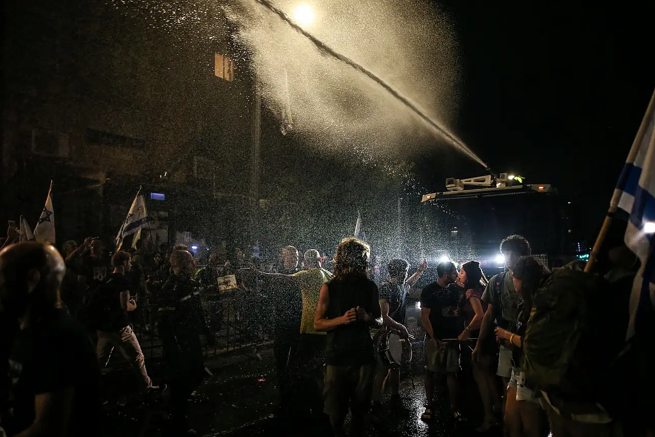 İsrail polisi, Batı Kudüs'teki gösteriye müdahale etti