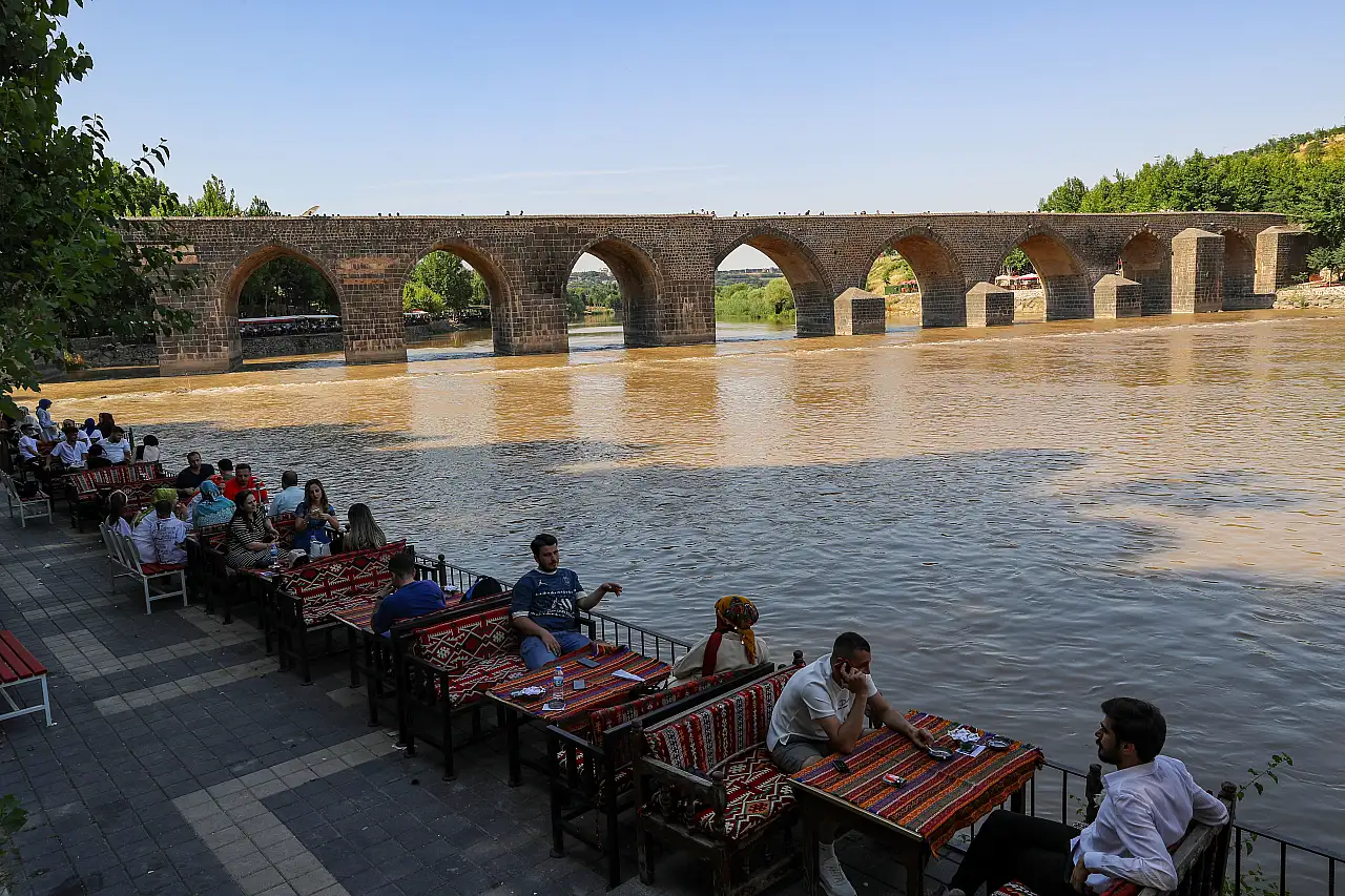 Diyarbakır'da turist akını