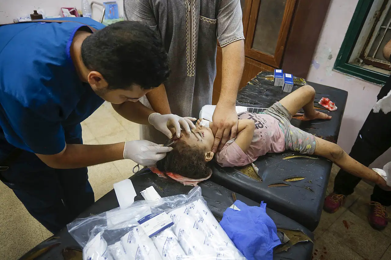 İsrail ordusu Megazi Mülteci Kampı'na saldırı düzenledi