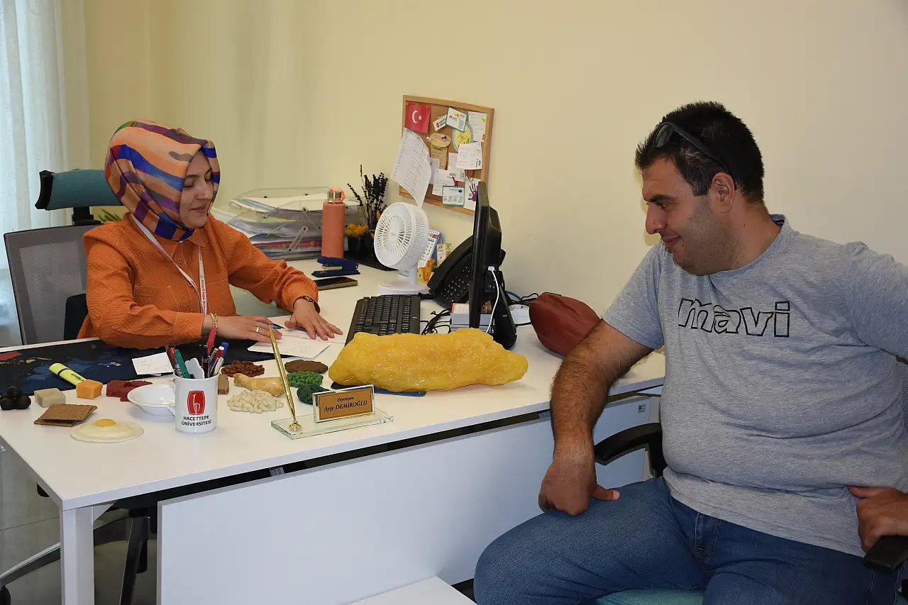 Otizmli Enver Sağlıklı Hayat Merkezi'nde 47 kilo verdi