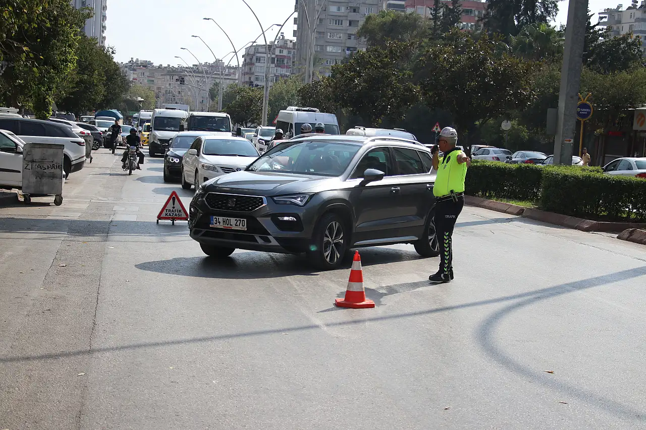 Yayalara yol vermemenin cezası kesildi